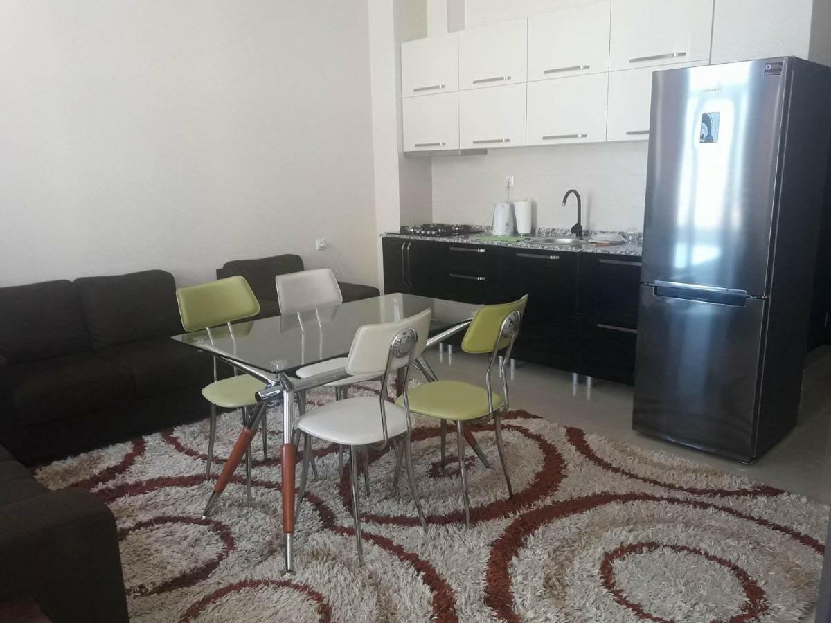 Apartament In The Centre Batoumi Extérieur photo